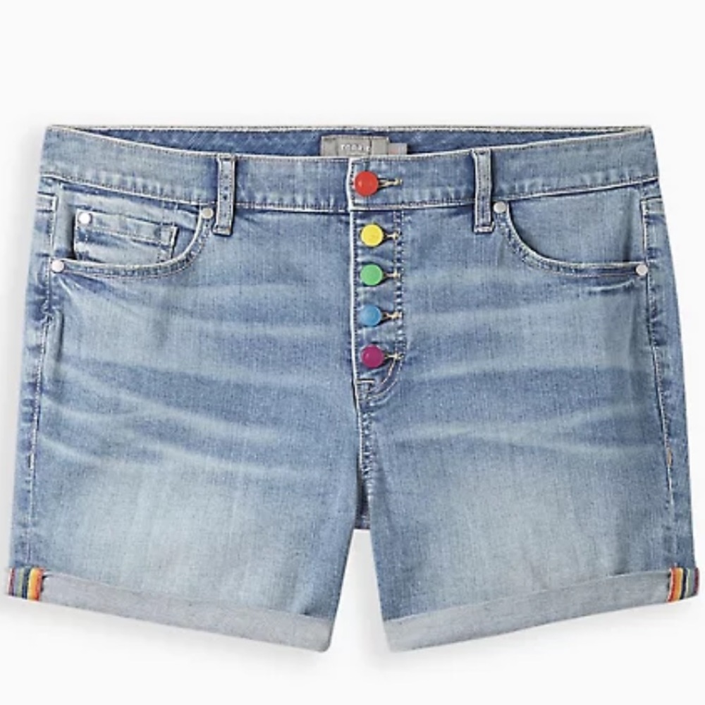 Torrid Shorts - Picture 4 of 5